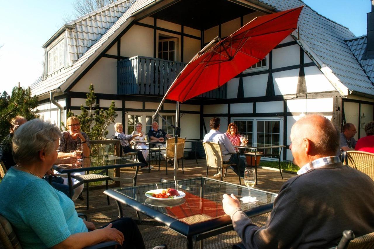 Hotel Weisser Hof Malente Extérieur photo