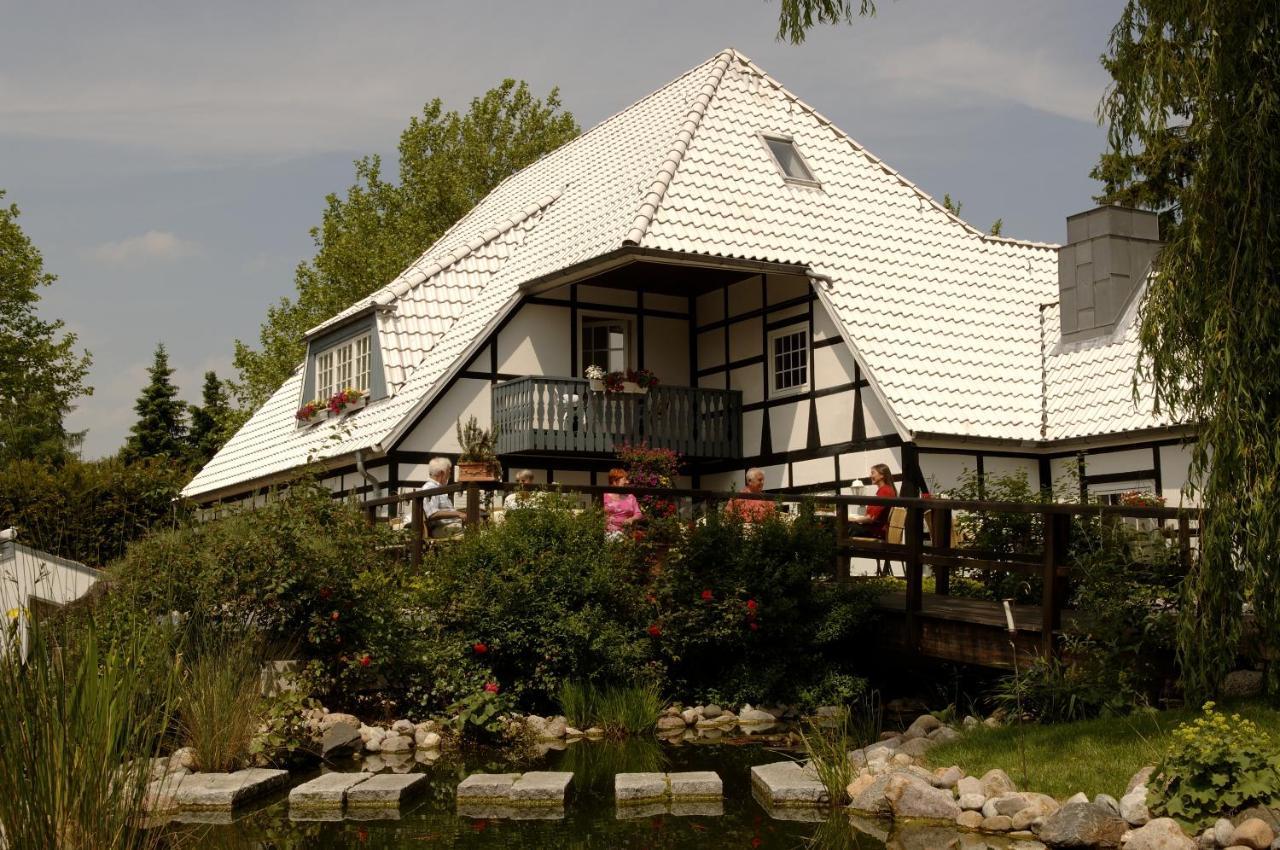 Hotel Weisser Hof Malente Extérieur photo
